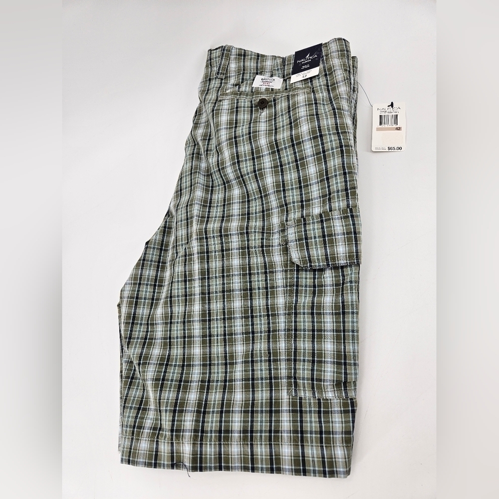 NWT Nautica Clipper Men's Y2K Plaid Shorts OLIVE & BLUE  SZ 42 Relaxed Fit CARGO - Picture 4 of 4